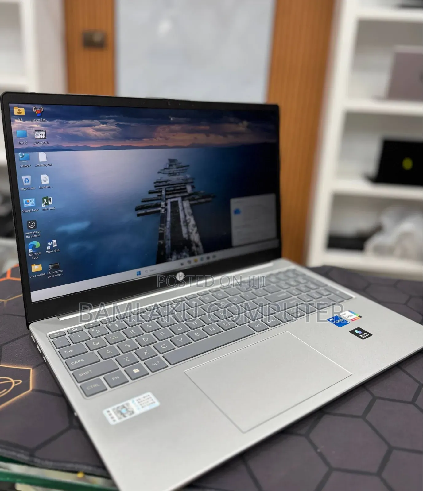 New Laptop HP Stream Notebook 16GB Intel Core i5 SSD 512GB