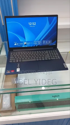New Laptop Lenovo IdeaPad 1 8GB AMD Ryzen 5 SSD 256GB