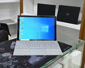 New Laptop Microsoft Surface Pro 7 16GB Intel Core i5 SSD 256GB