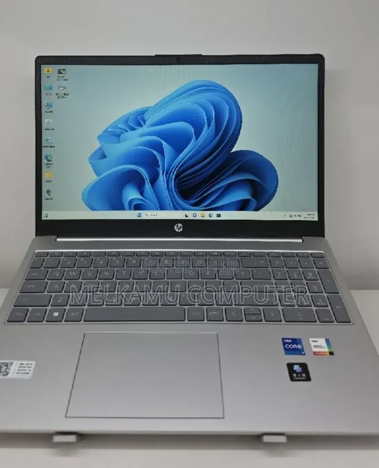 New Laptop HP Stream Notebook 16GB Intel Core i7 SSD 1T
