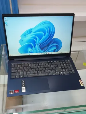 New Laptop Lenovo IdeaPad 1 8GB Intel Core i5 SSD 256GB