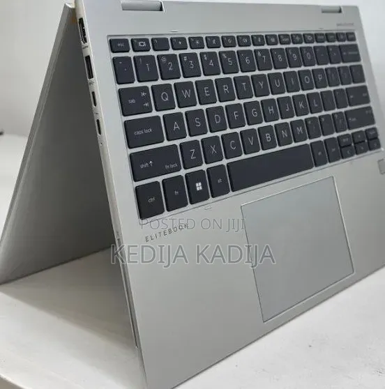 New Laptop HP EliteBook 830 16GB Intel Core i7 SSD 512GB