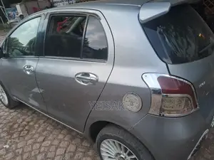 Toyota Yaris 2007 Silver