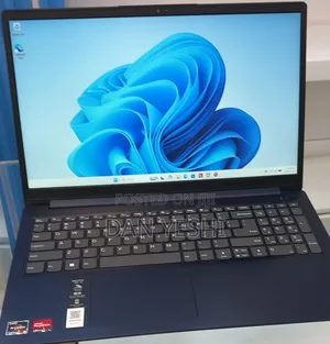 New Laptop Lenovo IdeaPad 1 8GB AMD Ryzen 5 SSD 256GB