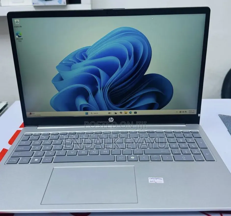 New Laptop HP 16GB Intel Core i7 SSD 1T