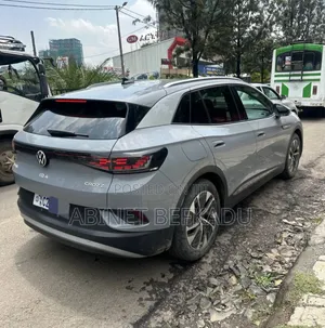 Volkswagen ID.4 2022 Gray