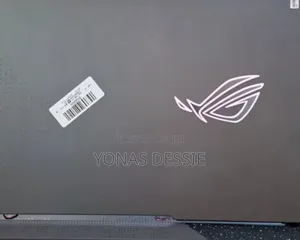 New Laptop Asus ROG Strix G15 16GB AMD Ryzen 9 SSD 1T