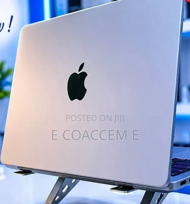 New Laptop Apple MacBook 16GB SSD 512GB