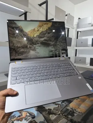 New Laptop Lenovo Yoga 3 16GB AMD Ryzen 7 SSD 512GB