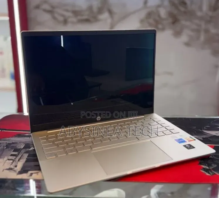 New Laptop HP Pavilion 14 16GB Intel Core i7 SSD 1T