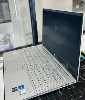New Laptop HP Pavilion 15 16GB Intel Core i5 SSD 1T