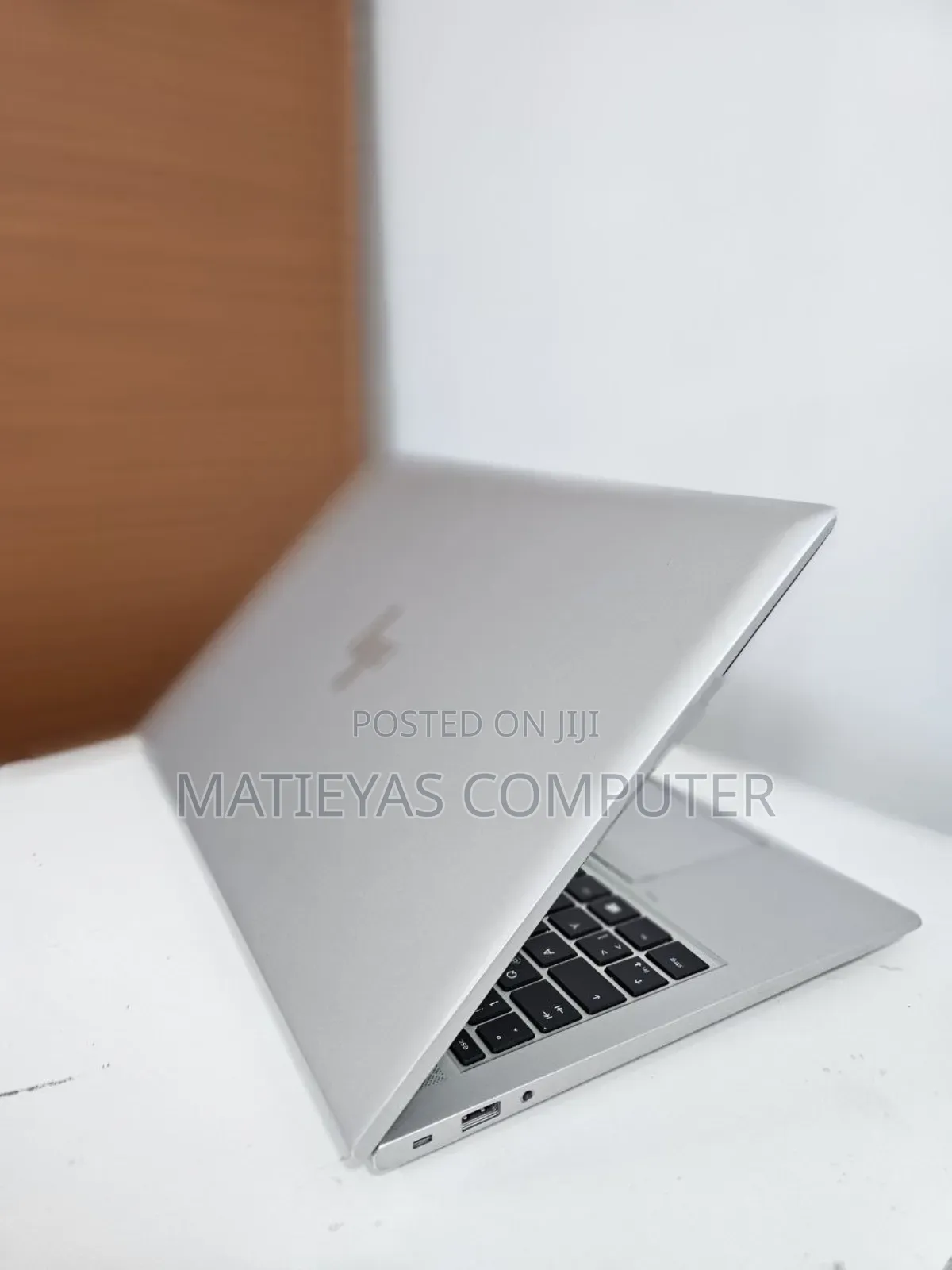 New Laptop HP EliteBook 850 G8 16GB Nvidia SSD 512GB