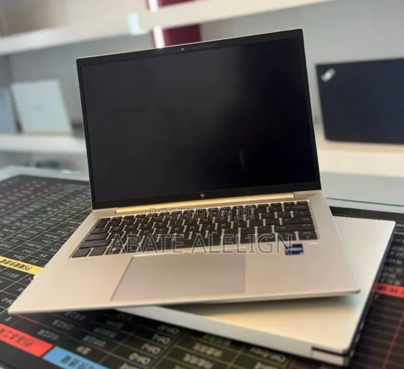 New Laptop HP EliteBook 840 G8 16GB Intel Core i7 SSD 512GB