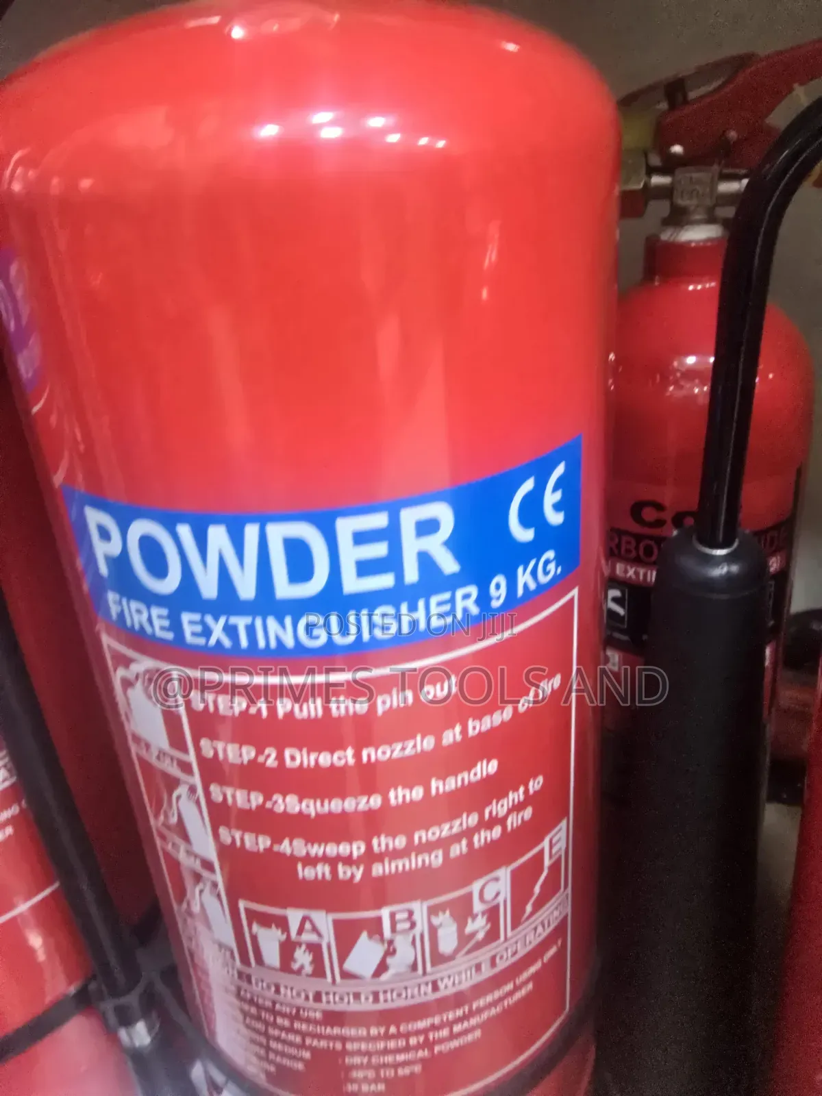 Powder Fire extinguisherABC Fire Extinguisher