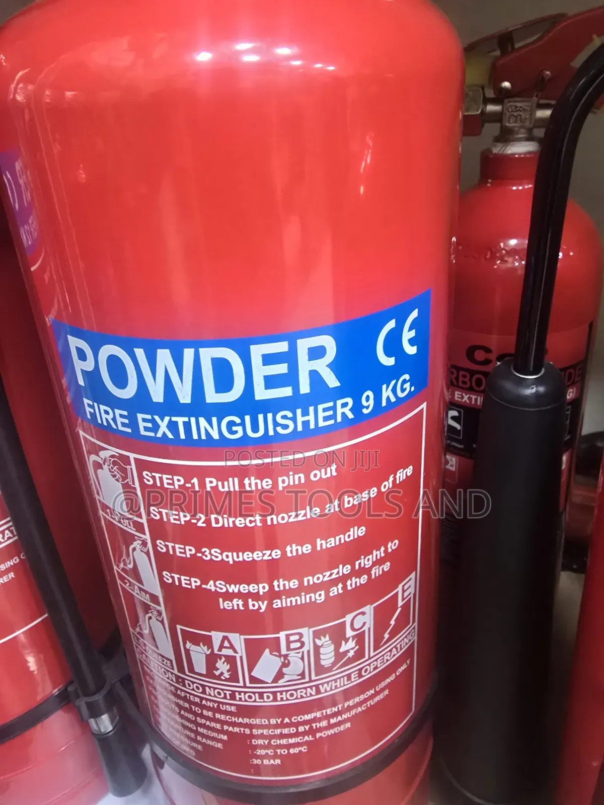 Powder Fire extinguisherABC Fire Extinguisher