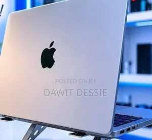 New Laptop Apple MacBook Pro 2021 M1 16GB Apple M1 Pro SSD 512GB