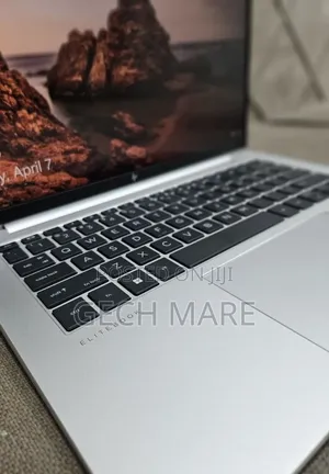 New Laptop HP EliteBook 840 G10 16GB Intel Core i7 SSD 512GB