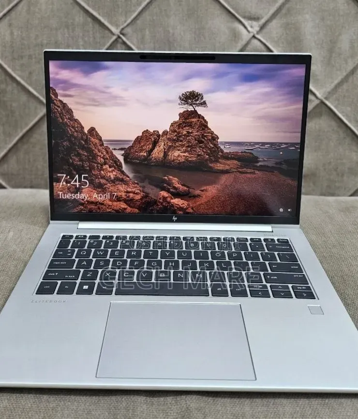 New Laptop HP EliteBook 840 G10 16GB Intel Core i7 SSD 512GB