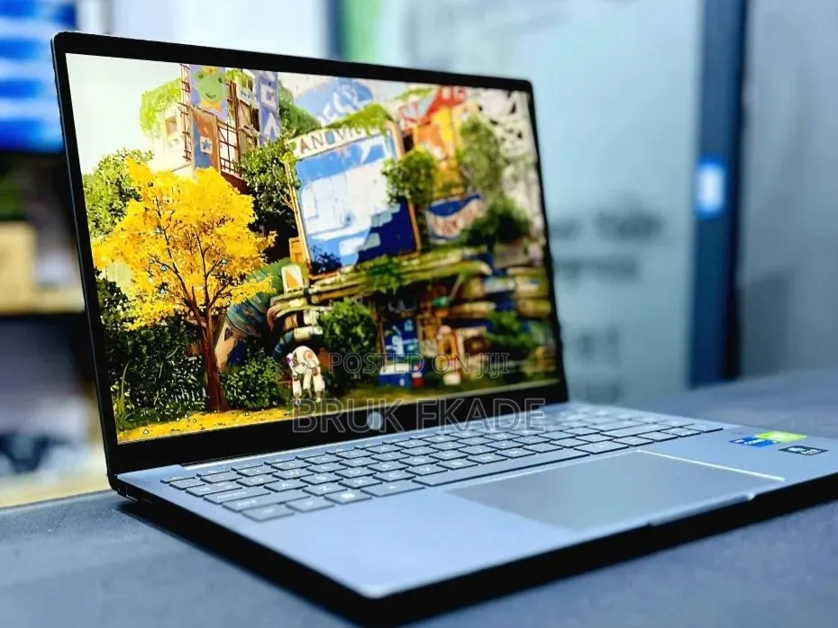 New Laptop HP Pavilion 14 16GB Intel Core i5 SSD 512GB