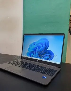New Laptop HP Stream Notebook 16GB Intel Core i5 SSD 512GB