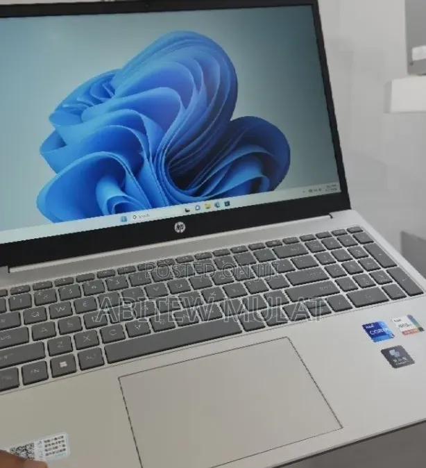 New Laptop HP Stream Notebook 16GB Intel Core i7 SSD 1T