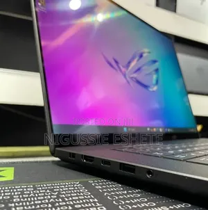 New Laptop Asus ROG Zephyrus G15 32GB Intel Core Ultra 9 SSD 1T