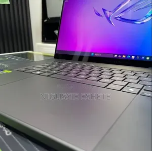 New Laptop Asus ROG Zephyrus G15 32GB Intel Core Ultra 9 SSD 1T