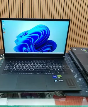 New Laptop HP Omen 16 16GB Intel Core i9 SSD 1T