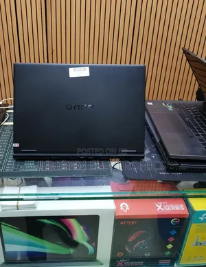 New Laptop HP Omen 16 16GB Intel Core i9 SSD 1T