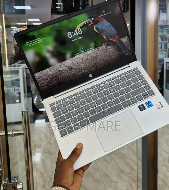 New Laptop HP Stream Notebook 16GB Intel Core i7 SSD 512GB