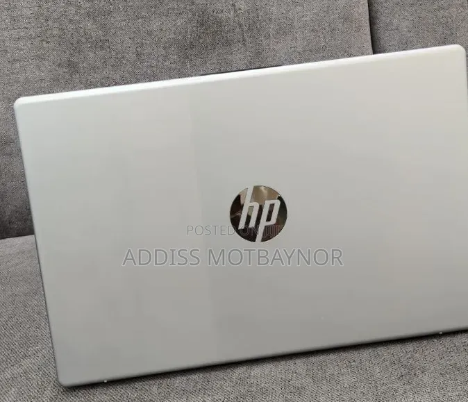 New Laptop HP Stream Notebook 16GB Intel Core i7 SSD 1T