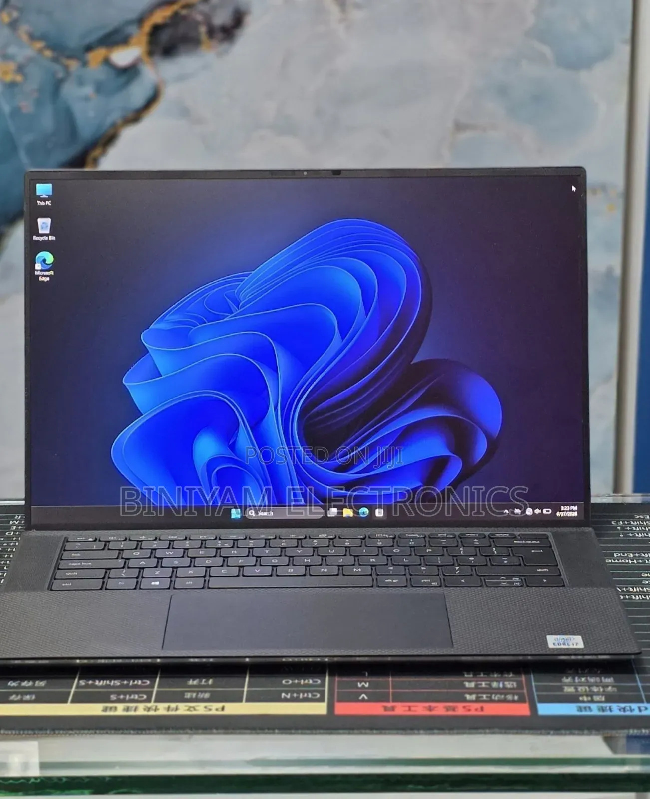 New Laptop Dell XPS 15 16GB Intel Core i7 SSD 512GB