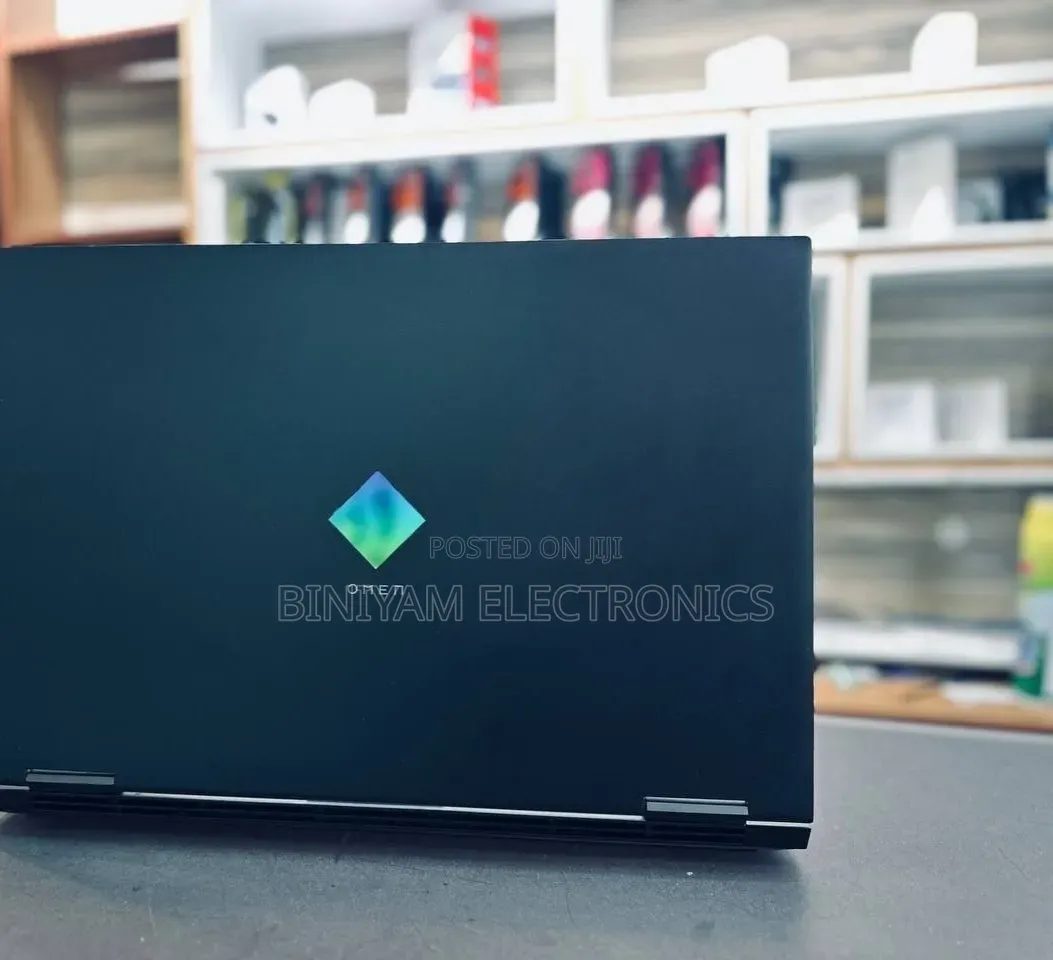 New Laptop HP Omen 15 16GB Intel Core i7 SSD 512GB