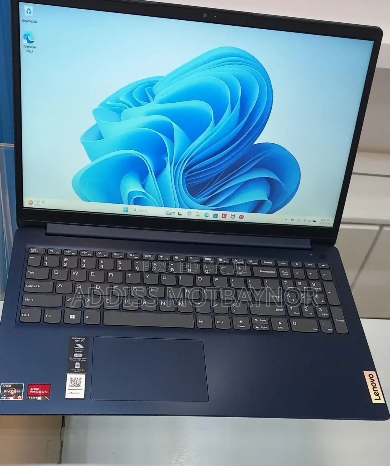 Laptop Lenovo Ideapad 3 8GB AMD Ryzen 5 SSD 256GB