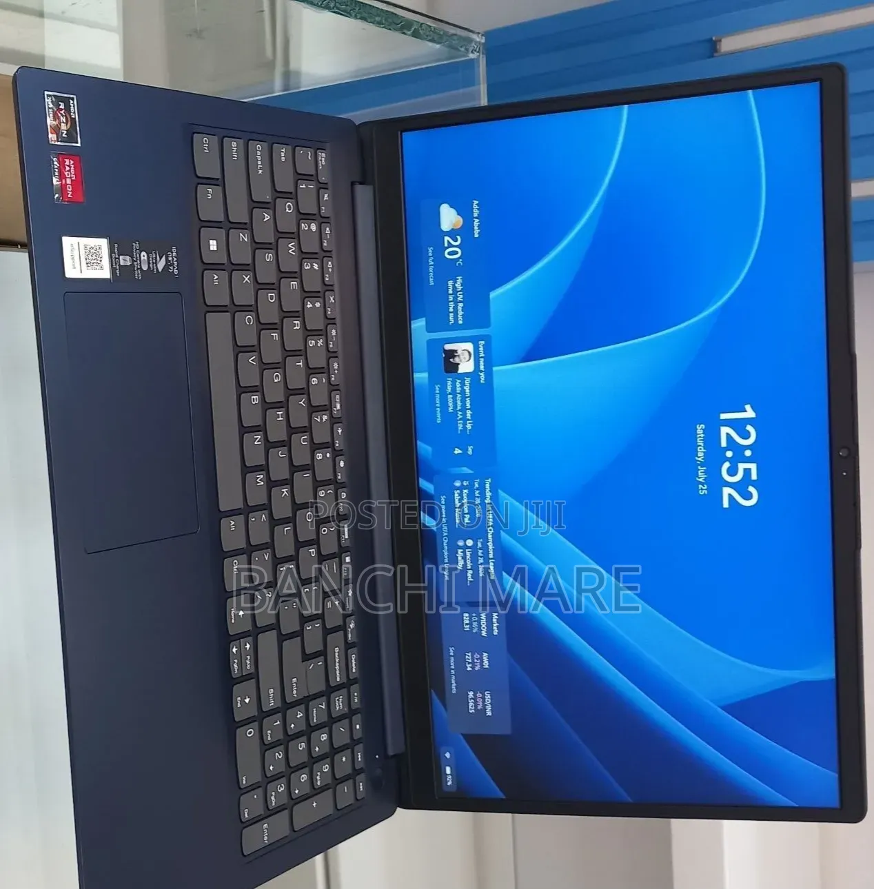 New Laptop Lenovo IdeaPad 1 8GB AMD Ryzen 5 SSD 256GB