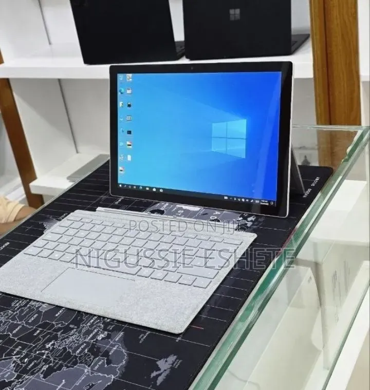 New Laptop Microsoft Surface Pro 7 16GB Intel Core i5 SSD 256GB