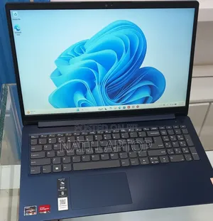 New Laptop Lenovo 8GB AMD Ryzen 5 SSD 256GB