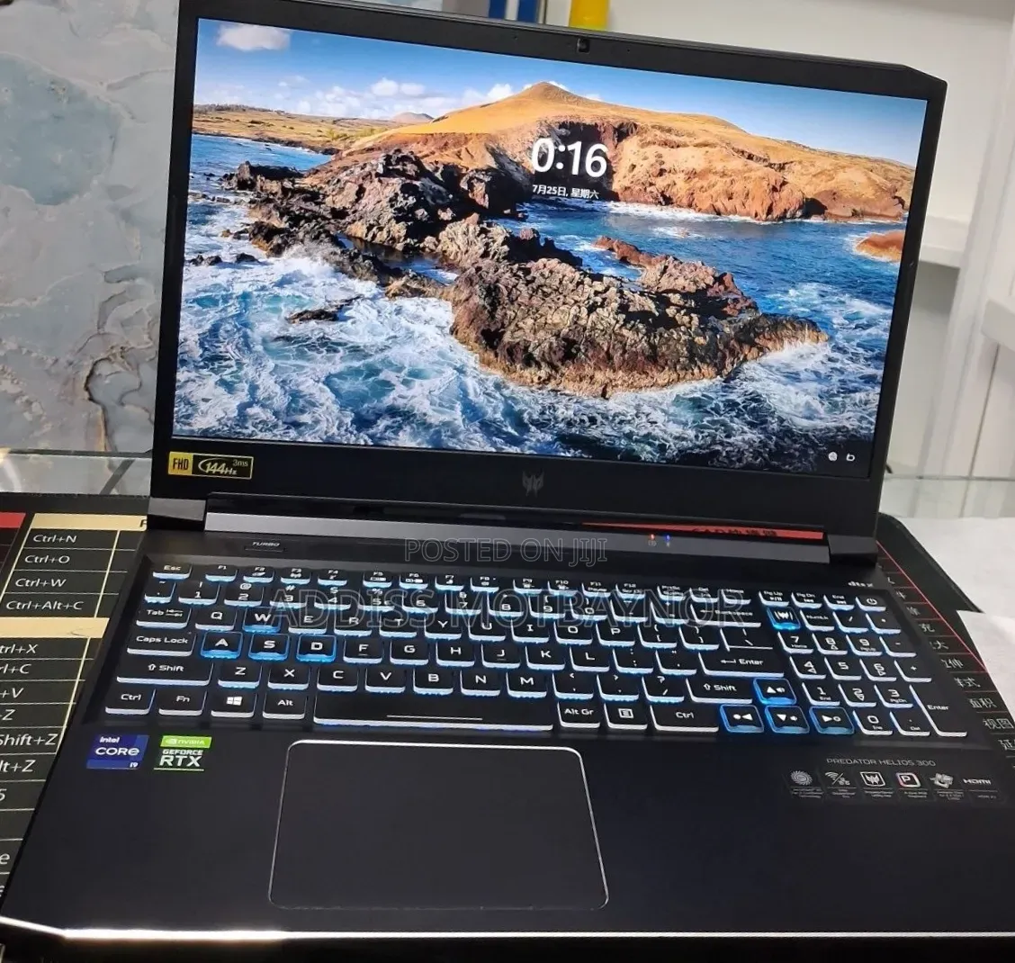 New Laptop Acer Predator Helios 300 16GB Intel Core i9 SSD 512GB