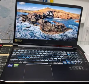 New Laptop Acer Predator Helios 300 16GB Intel Core i9 SSD 512GB