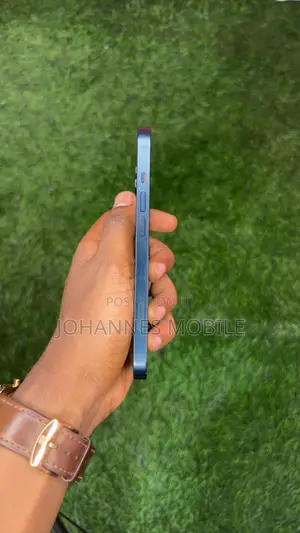 Apple iPhone 13 128 GB