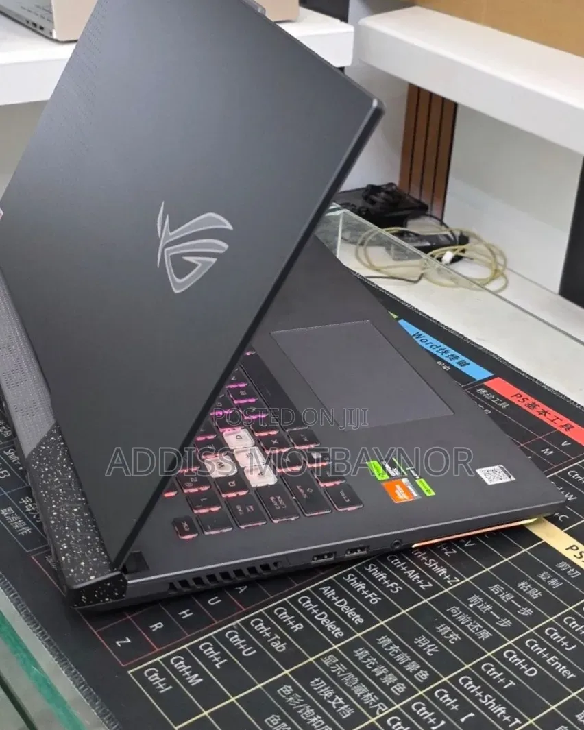 New Laptop Asus ROG Strix G16 G614 16GB AMD Ryzen 9 SSD 1T
