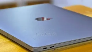 New Laptop Apple MacBook Air 2020 M1 16GB Apple M1 SSD 256GB