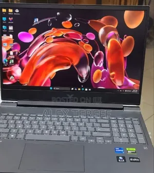 New Laptop HP Victus 16 16GB Intel Core i7 SSD 1T