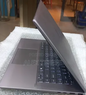 New Laptop HP Envy x360 16GB Intel Core Ultra 7 SSD 512GB