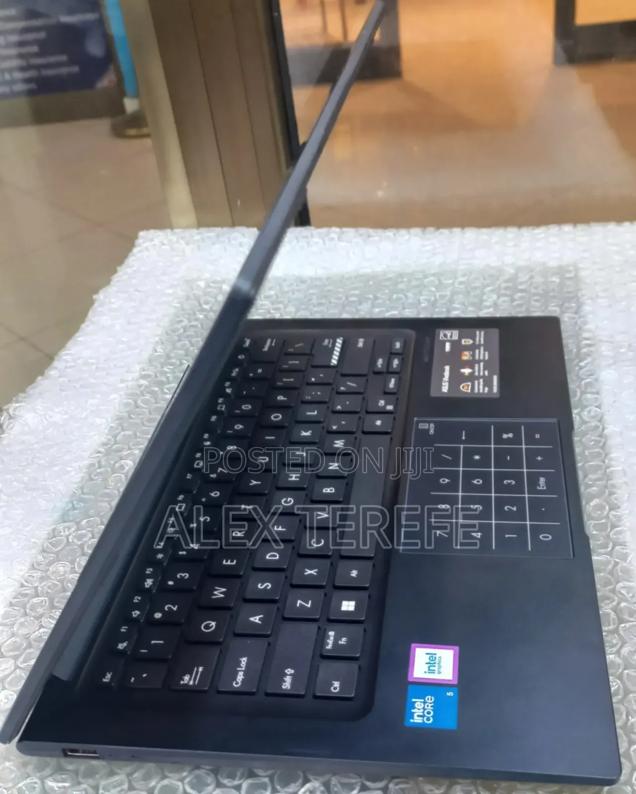 New Laptop Asus VivoBook 15 X505BA 16GB Intel Core i5 SSD 512GB