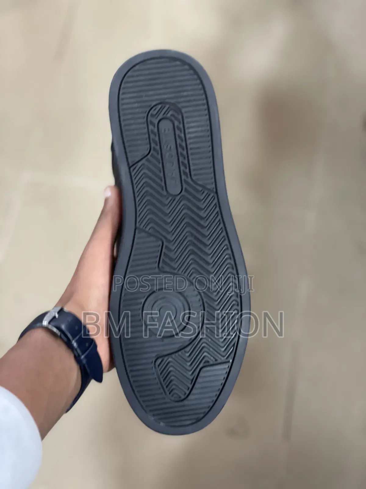 Lacoste Low-Top Sleek in Triple Black Colorway