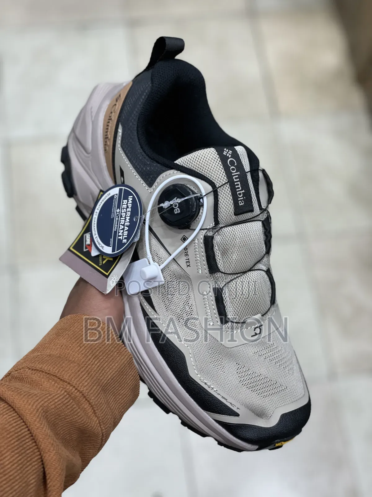 Columbia Gore-Tex Trailer (Modern Utility)