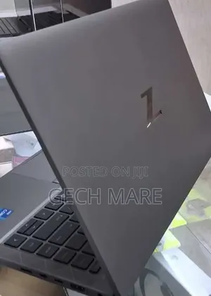 New Laptop HP ZBook 14 16GB Intel Core i7 SSD 512GB