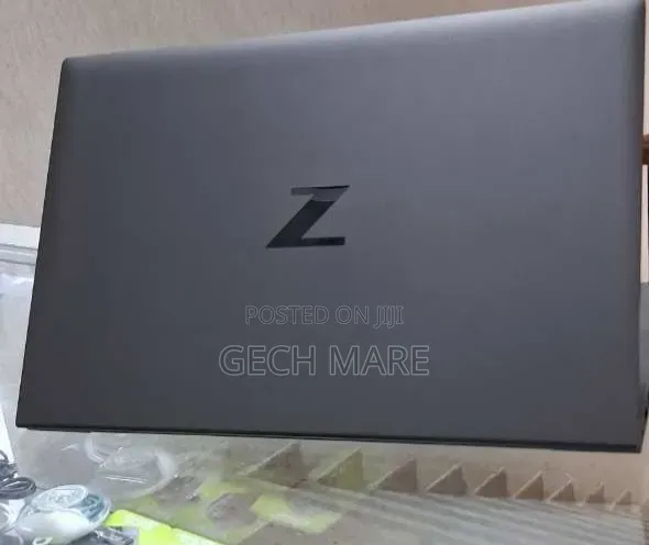New Laptop HP ZBook 14 16GB Intel Core i7 SSD 512GB
