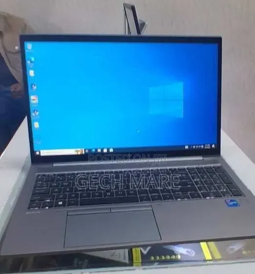 New Laptop HP ZBook 14u 16GB Intel Core i7 SSD 512GB